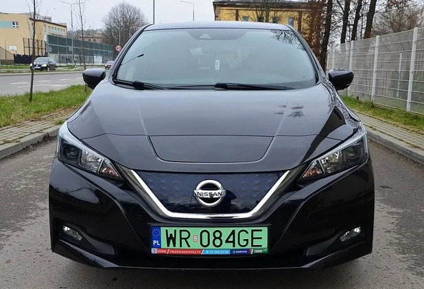 Nissan Leaf cena 64900 przebieg: 105236, rok produkcji 2018 z Radom małe 379